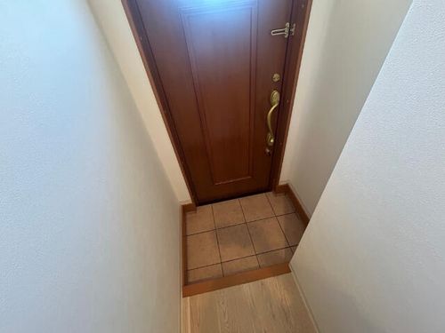リブレア ファイブの玄関