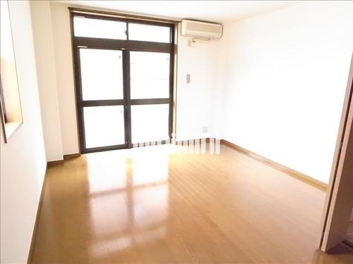 さくら荘の居間