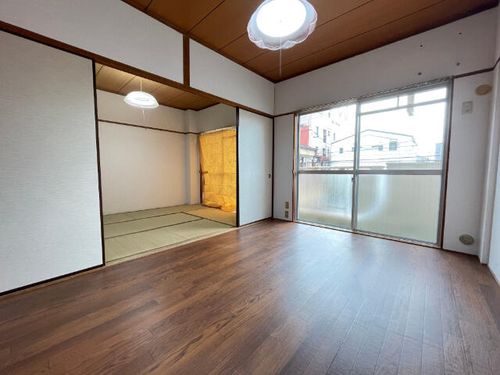 コーポ松栄の居間