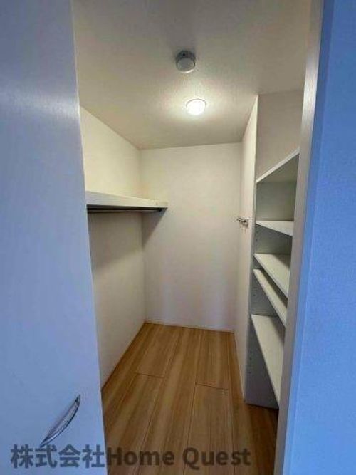 サニーコート俊徳303の内装