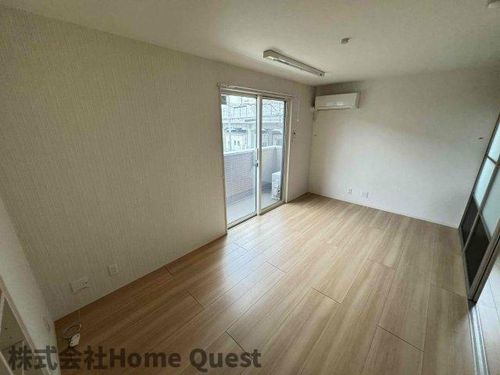 サニーコート俊徳303の内装