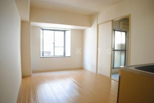 セゾン東山の内装