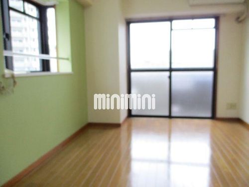 セントラル瑞穂の居間