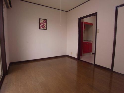 NAPORI滝の水の居間