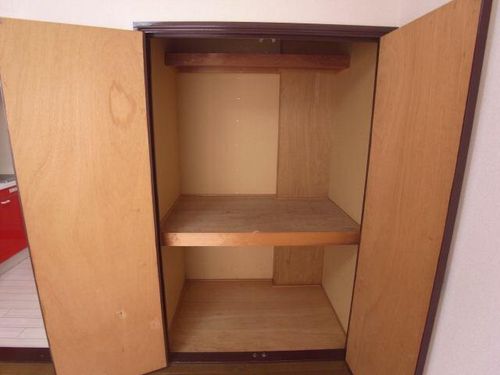 NAPORI滝の水の内装