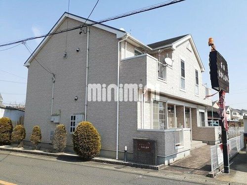 メゾンなかしまやの外観