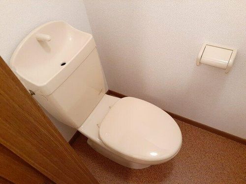 メゾンなかしまやの内装