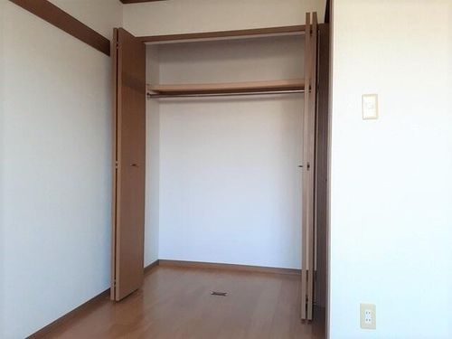 メゾンなかしまやの内装