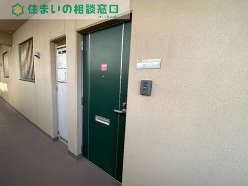 愛知県西尾市丁田町五助(アパート)の賃貸物件の玄関