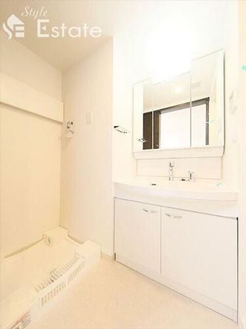 エステムコート名古屋ライブゲートの内装