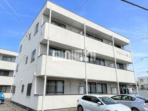 プログレス宝 A棟の外観