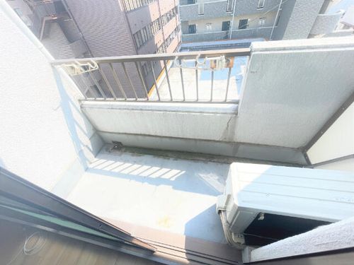 岩本ビルの内装