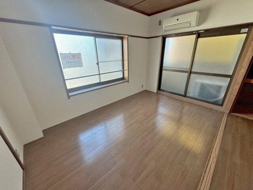 地下鉄谷町線喜連瓜破駅3階建築43年の内装