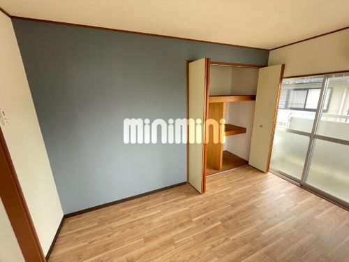 コーポひかりの居間