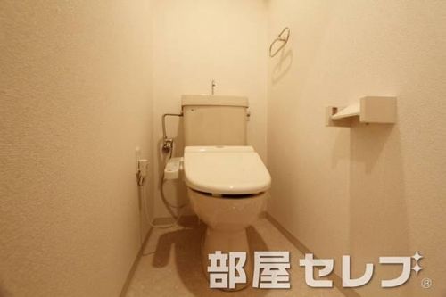 鴻ノ巣ヒルズビルの内装