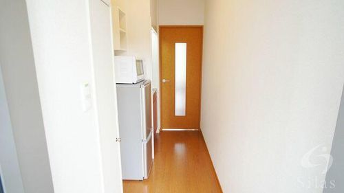 レオパレス甲田の玄関