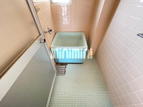 メゾンドールサカエの風呂