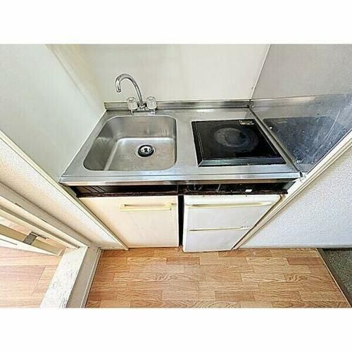 レオパレス陸前のキッチン