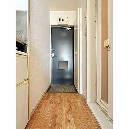 レオパレス陸前の玄関