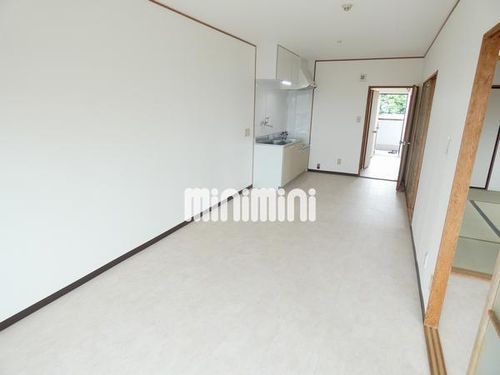 メゾンドフォーレ大塚Ⅱの居間