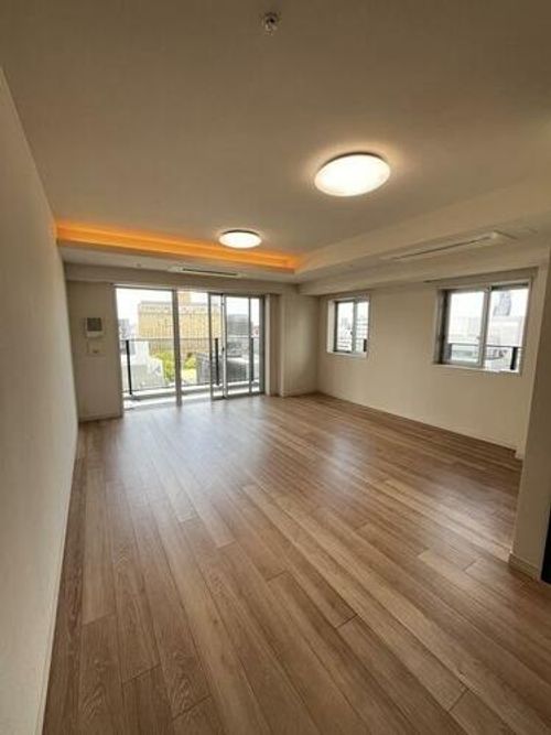 プラウドタワー名古屋丸の内の居間