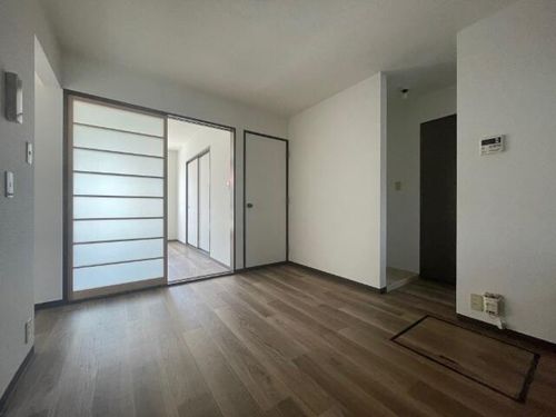 ネオアージュ橋爪 Aの居間