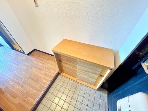 サンコーレジデンスの玄関