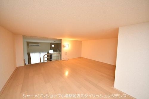 レオネクスト萩ヶ丘の内装