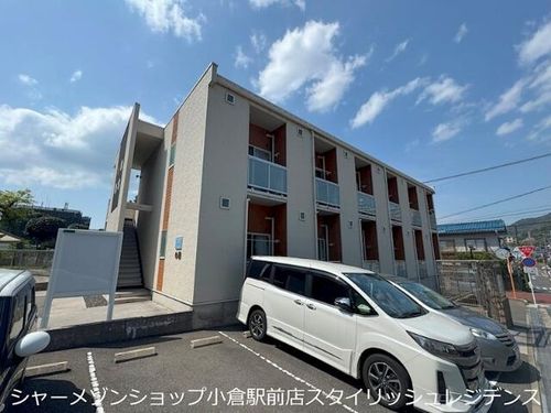 レオネクスト萩ヶ丘の外観