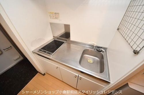 レオネクスト萩ヶ丘のキッチン