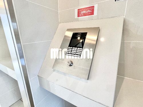 チェルトヴィータのその他画像