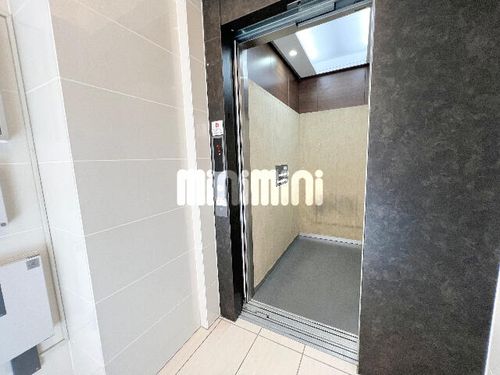 チェルトヴィータのその他画像