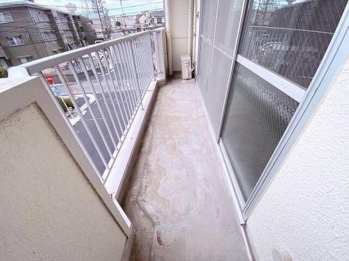 カネハイツの内装