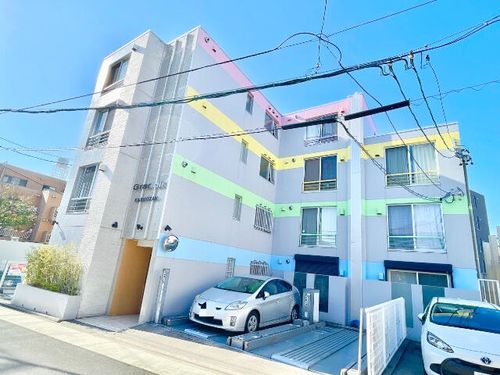 グランディール覚王山の外観