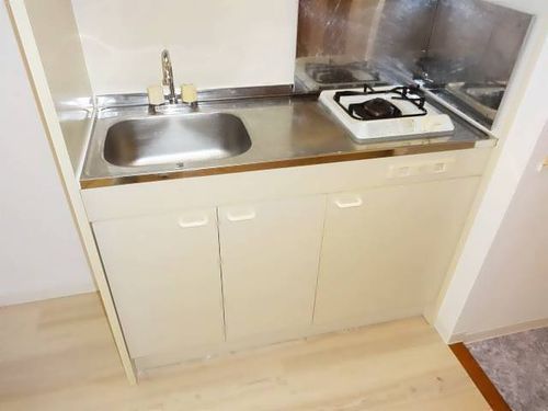 パラディーゾ大宮のキッチン