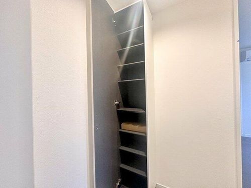 M・Celeste柏原今町の内装