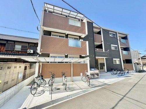M・Celeste柏原今町の外観