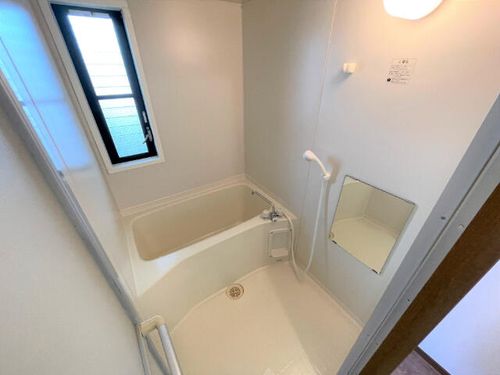 ウイングイーストの風呂