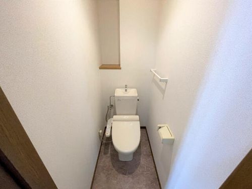 ウイングイーストの内装