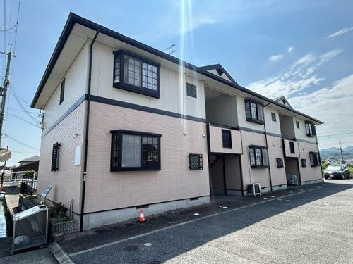 ジュネス香呂202の外観