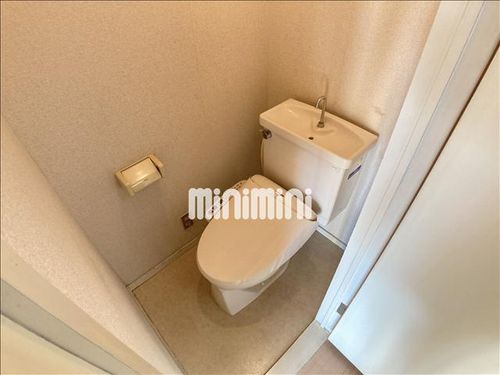 プチロワイヤルサトウの内装