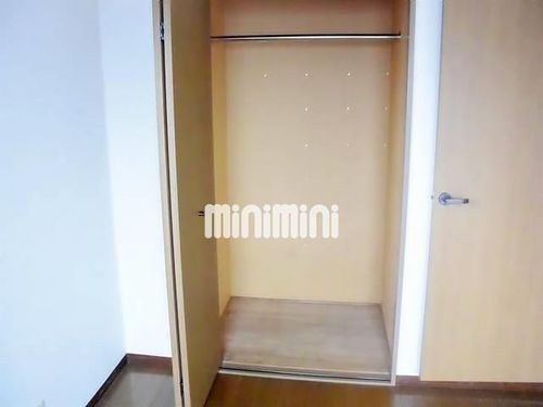 ココロ東海橋の内装