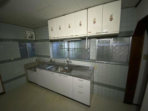 兵庫県姫路市宮上町1丁目(一戸建)の賃貸物件のキッチン