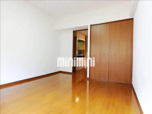 プリマベーラの居間