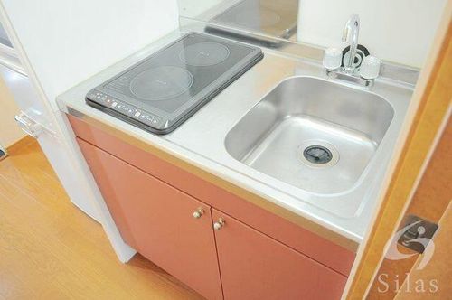 レオパレスパストラルBのキッチン