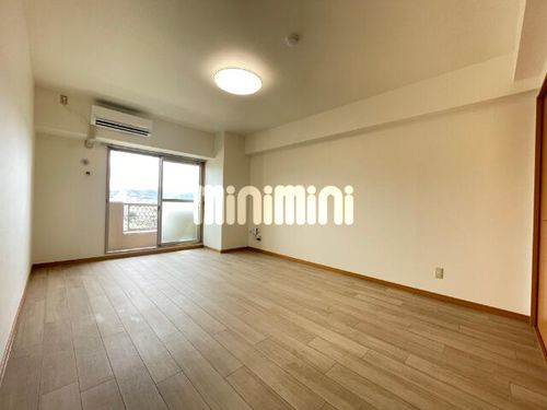 アーバンシティ幸田の居間