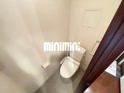 ウイステリア名城の内装