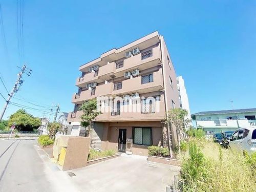 サンプラスⅢの外観