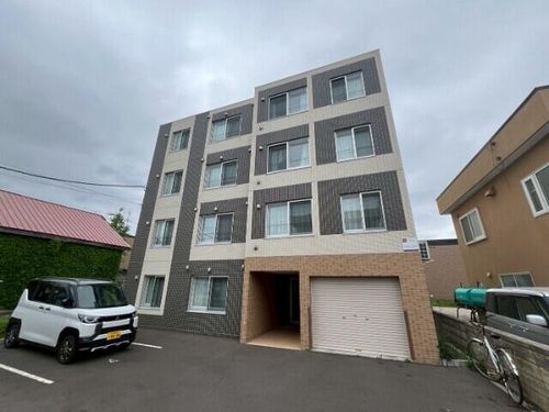 北海道札幌市西区八軒三条東2丁目(マンション)の賃貸物件の外観