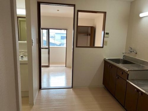 高津マンション301の居間